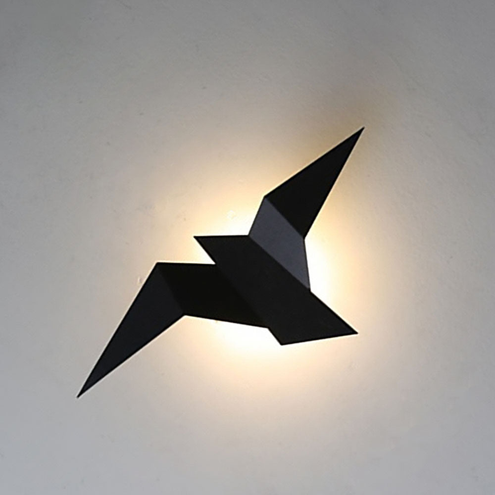 Aviora LED Wall Lamp – Elegant Bird-Inspired Light for Contemporary Interiors