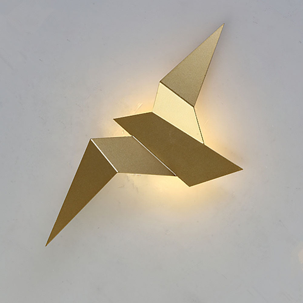 Aviora LED Wall Lamp – Elegant Bird-Inspired Light for Contemporary Interiors
