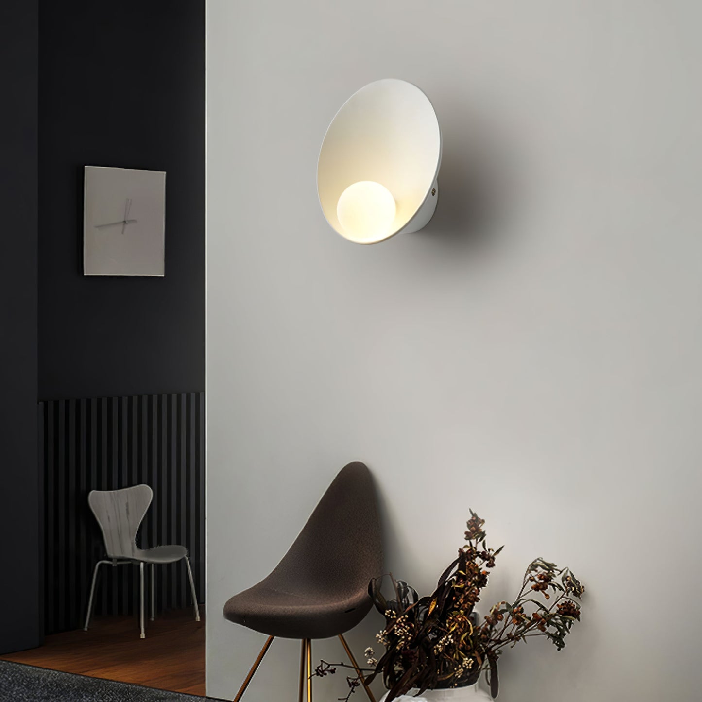 Solura Round – Elegant Scandinavian Wall Lamp for Ambient Living