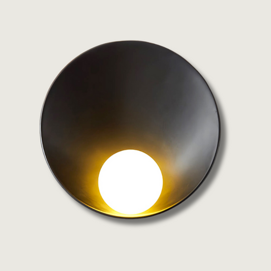 Solura Round – Elegant Scandinavian Wall Lamp for Ambient Living